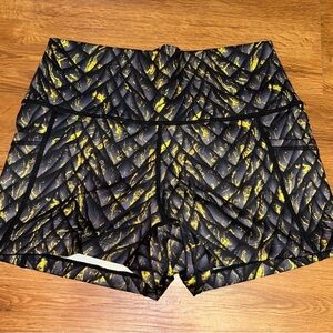 Constantly Varied Gear (CVG) 2.5 Inch Shorts, Yellow Dawn, Size Small